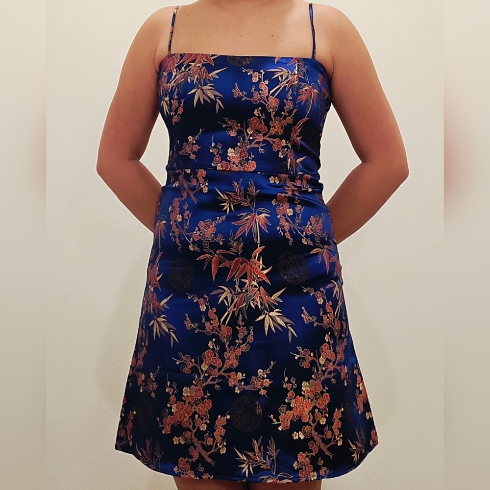 Réalisation Par The Emilie mini dress in the Shanghai Nights print.